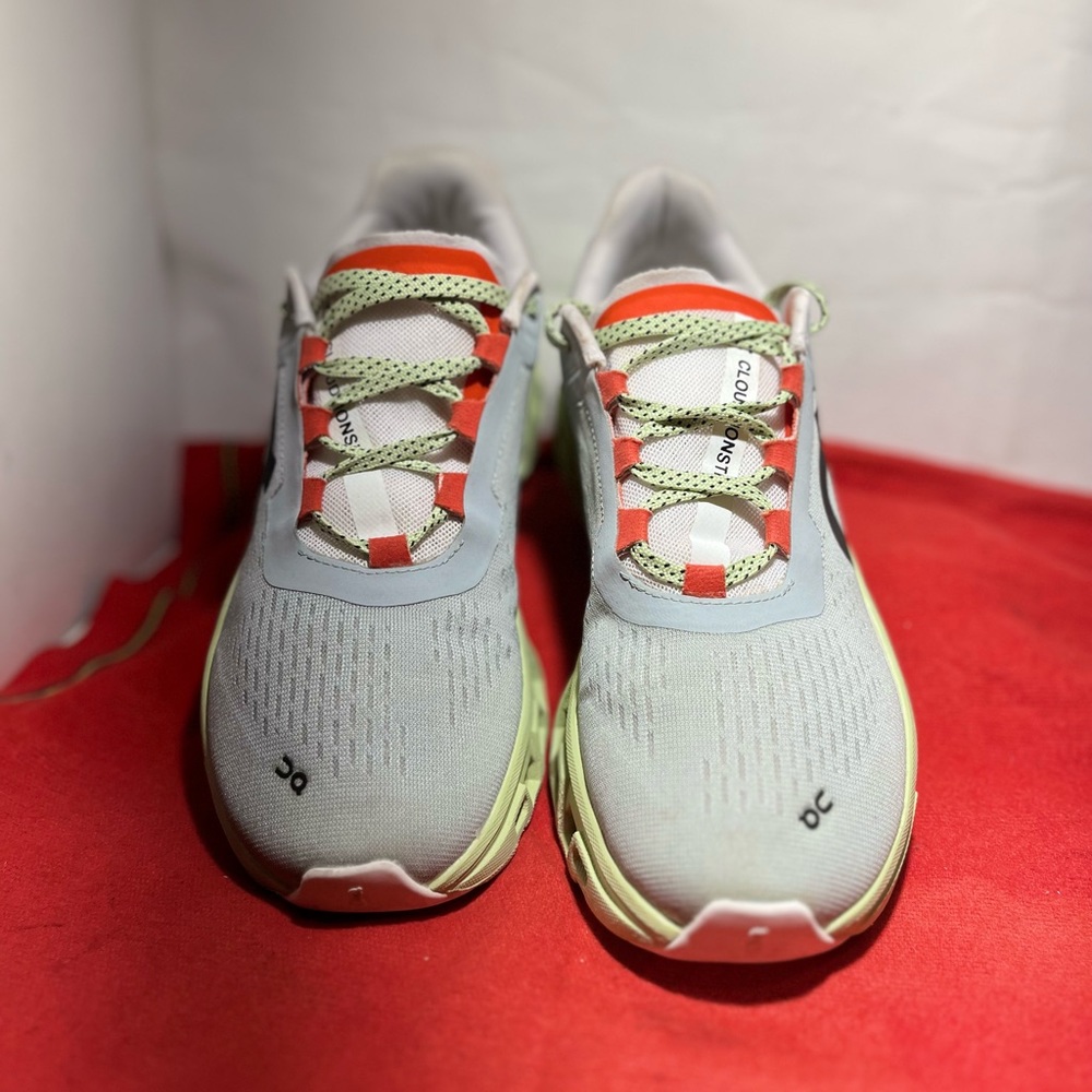 On CLOUDMONSTER Women's Running Shoe Glacier Meadow US Size 9 used